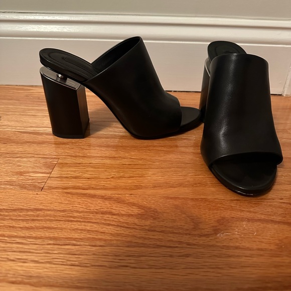 A.Wang Mules - Picture 3 of 6